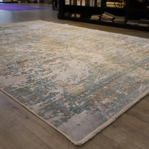 Hand Knotted Pattern Rug