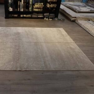 Vintage Hand Knotted and Made of Wool Rugs