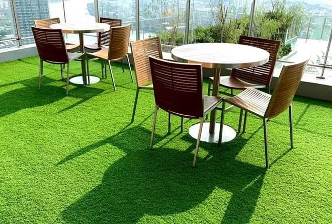 artificial Dubai grass in homes